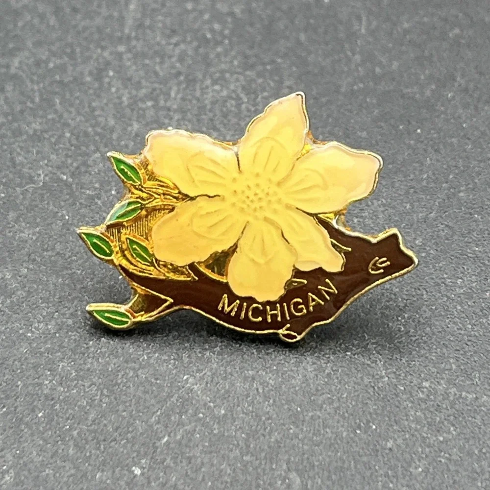 Michigan Apple Blossom State‎ Flower United States Of America Lapel Hat Pin